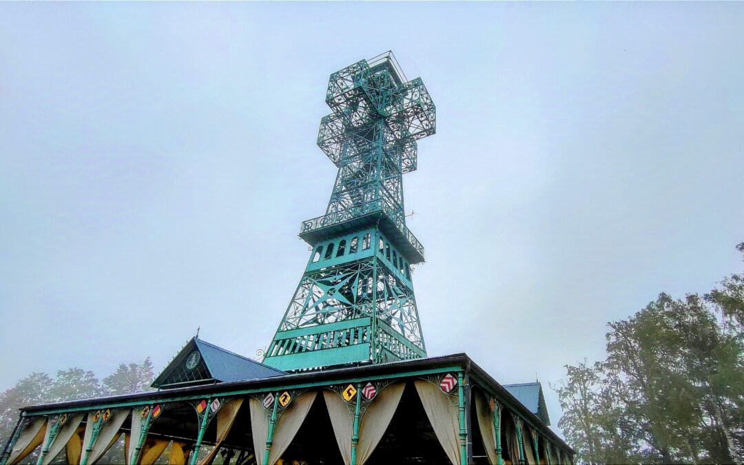 STOLBERG IM SÜD-HARZ: JOSEPHKREUZ UND STRASSE DER LIEDER